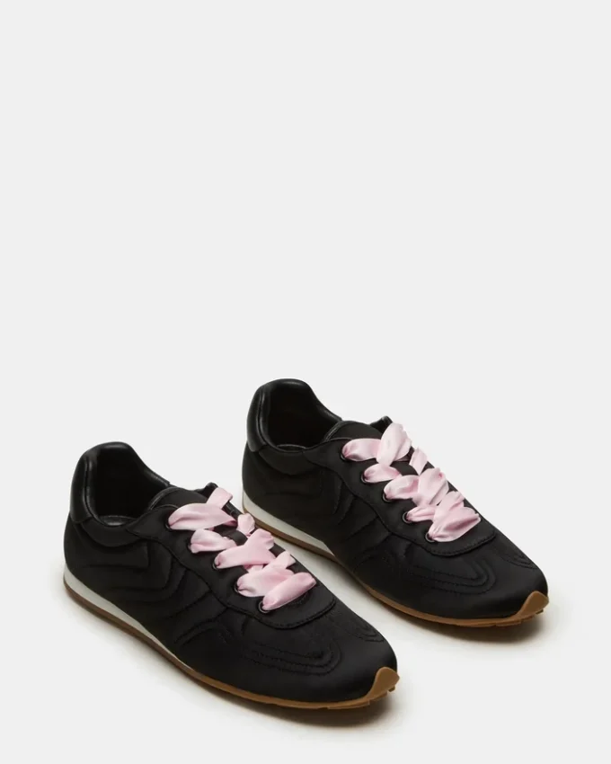 Abbi svart satin Abbi svart satin