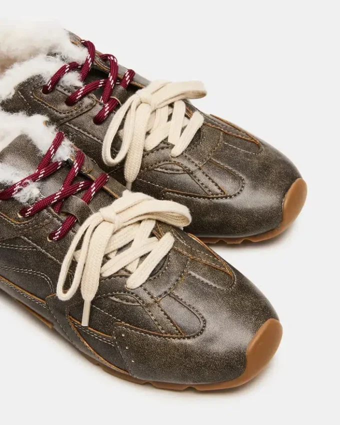 Aziel Faux Fur Brown Distressed Aziel Faux Fur Brown Distressed