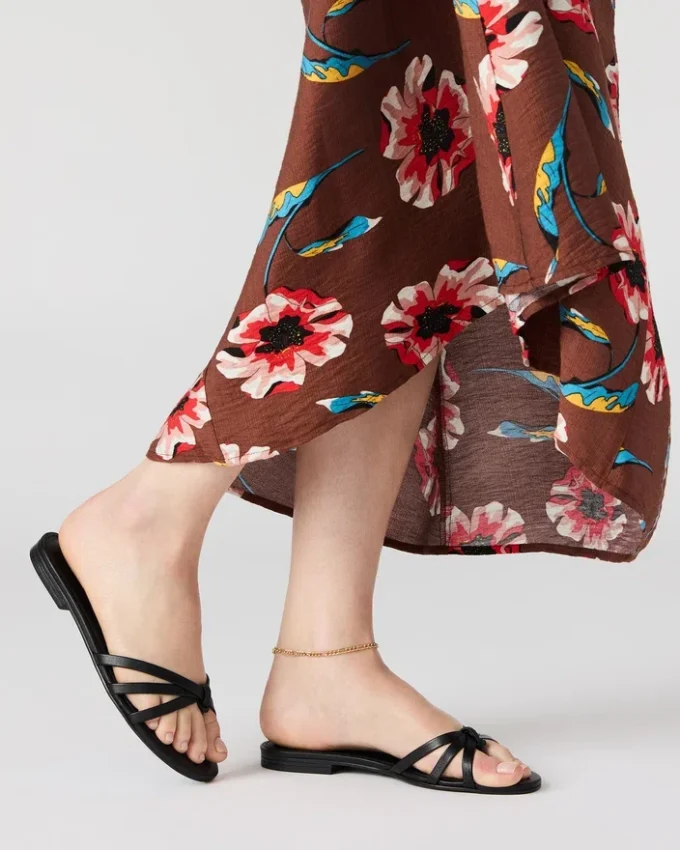 Calissi svart läder