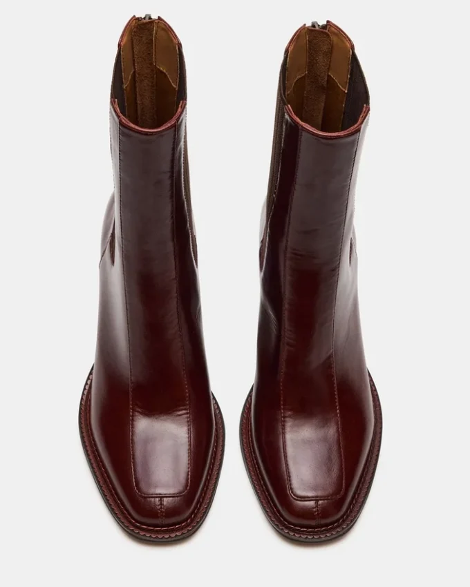 Downtown brunt läder