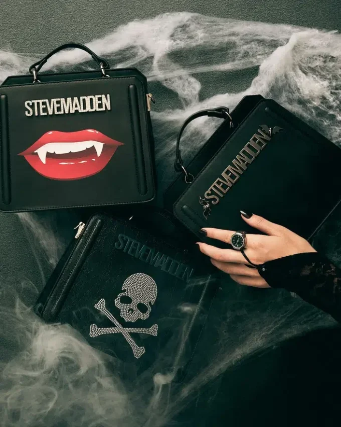 Evelyn Skull Bag Svart