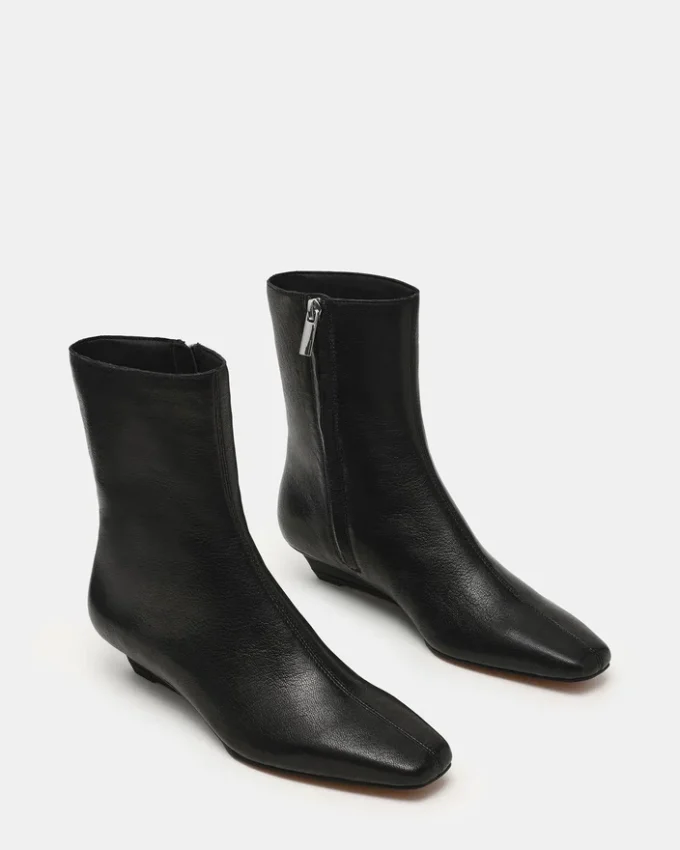 Flaire svart läder Flaire svart läder