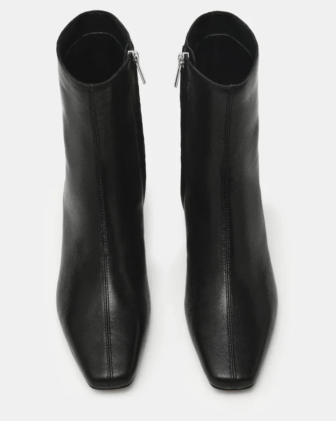 Flaire svart läder Flaire svart läder