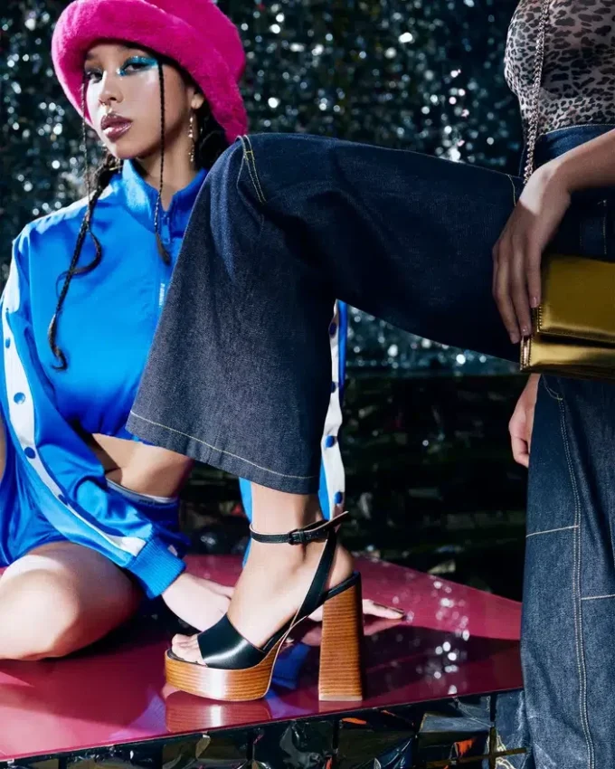 Floria svart läder Floria svart läder