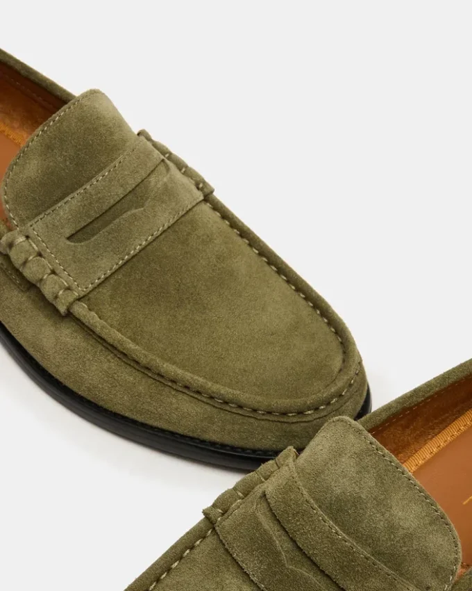 Huckle Green Suede