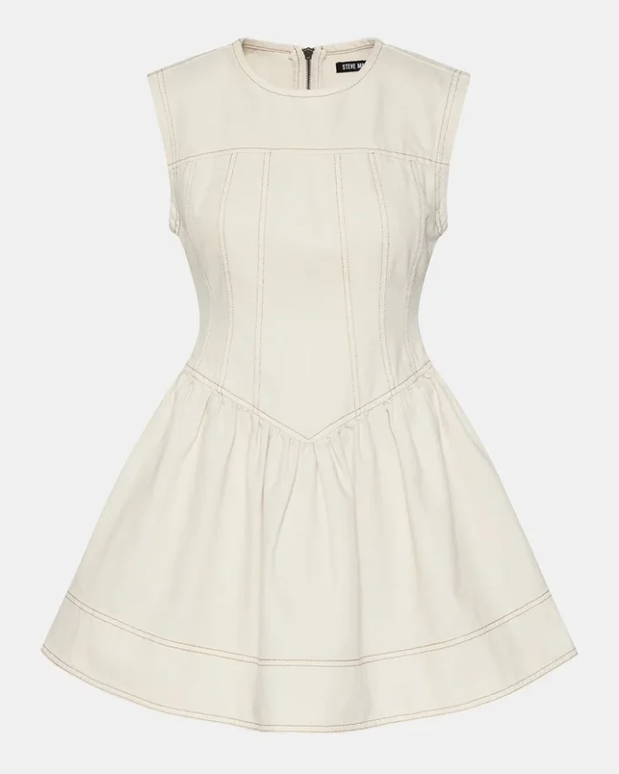 Irinna-klänning i sand