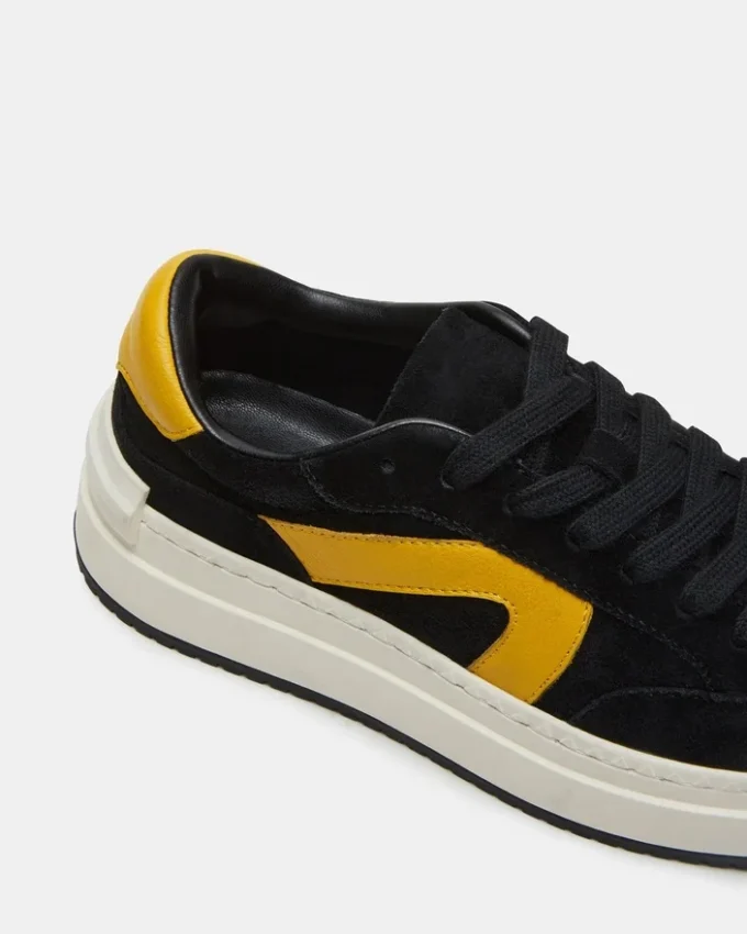 Kickflip svart mocka