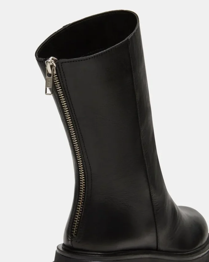 Lami svart läder Lami svart läder