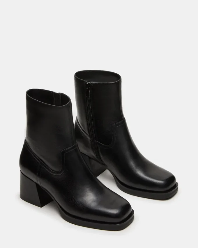 Latches svart läder