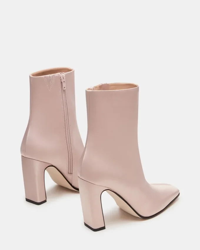 Lizabelle Mauve Lizabelle Mauve