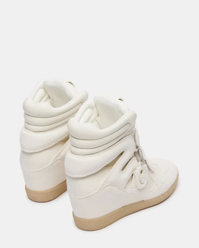 Mavis vit mocka Mavis vit mocka