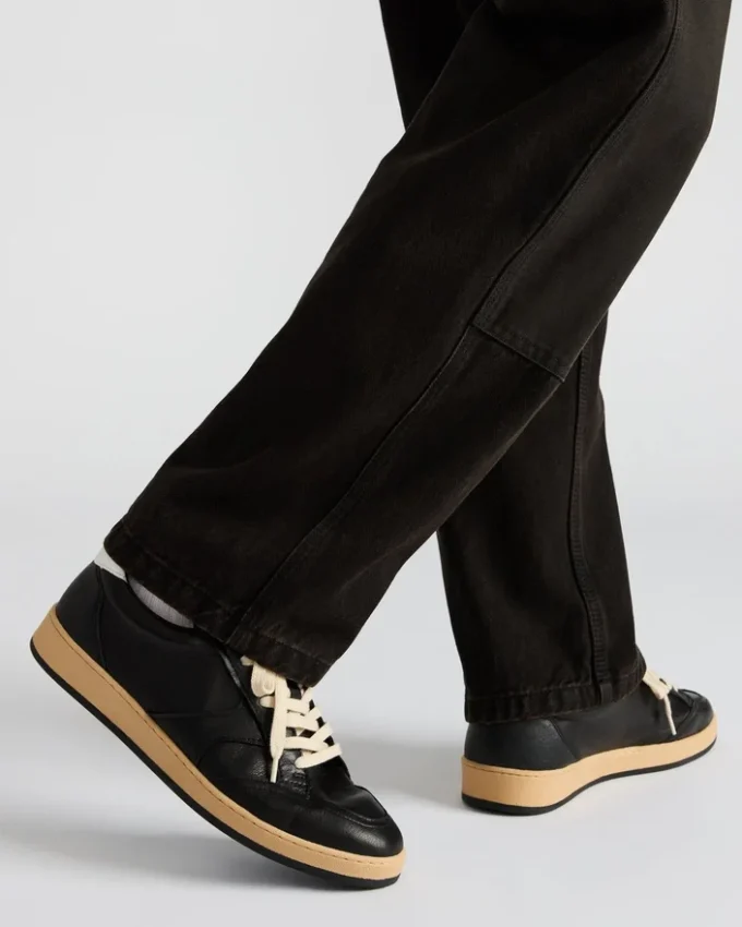 Prismo svart läder Prismo svart läder