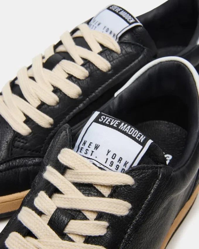 Prismo svart läder Prismo svart läder