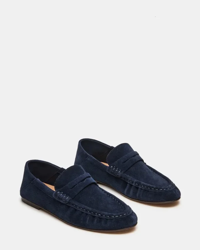 Roger Navy Suede