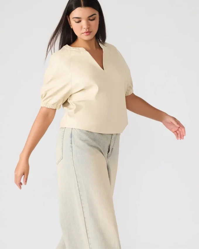 Roxanne-top i benvitt