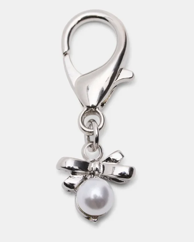 Skosnören och berlocker Svarta Skosnören och berlocker Svarta