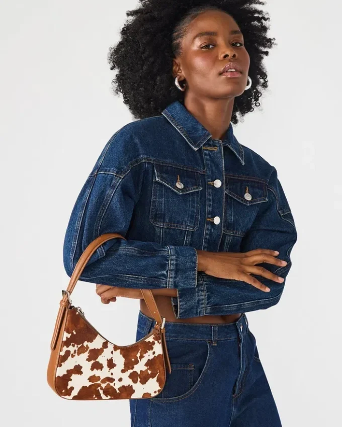 Smith-väska i brunt ko-mönster