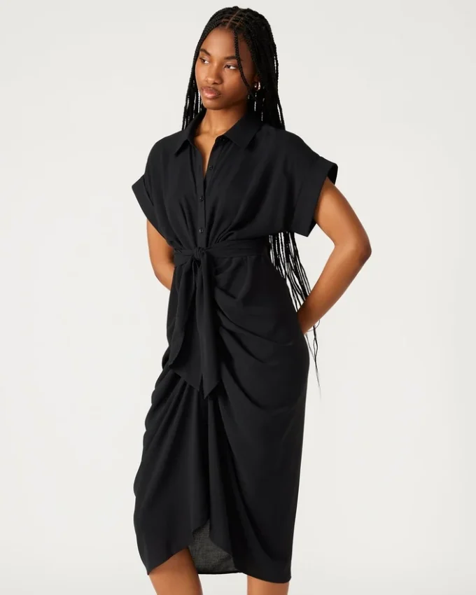 Tori stickad klänning svart Tori stickad klänning svart